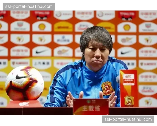 【2026年4月中超联赛·赛前·动态河南队发布赛前海报,主题为“铜墙铁壁”,预示本场比赛战术思路